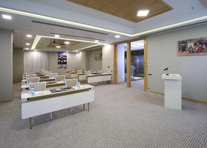 Готель Masel Адана