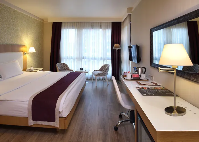 Готель Masel 4*