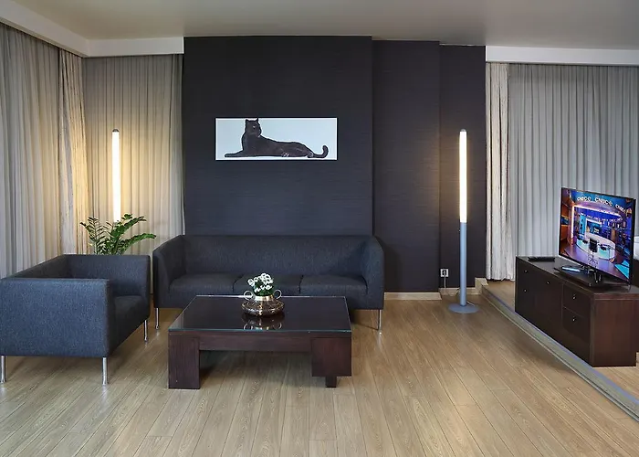 Готель Masel 4*