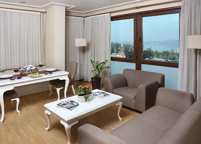 Готель Masel 4*