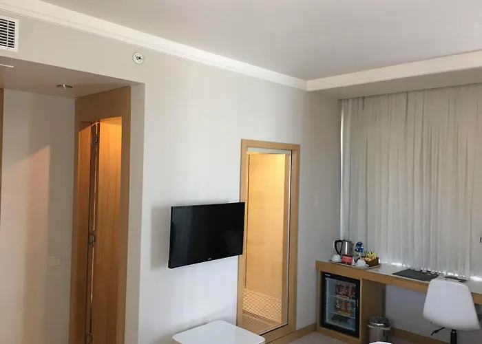 Готель Masel 4*